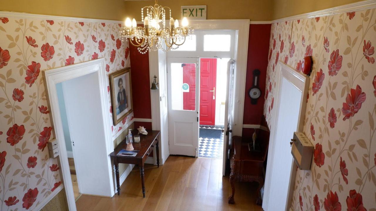 Kilmurvey House Guest house *